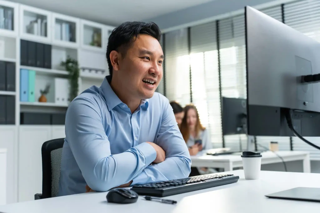 asian-handsome-business-man-using-laptop-computer-2023-11-27-04-51-23-utc-scaled asian-handsome-business-man-using-laptop-computer-2023-11-27-04-51-23-utc-scaled